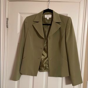 Liz Claiborne size 8 olive green woman blazer